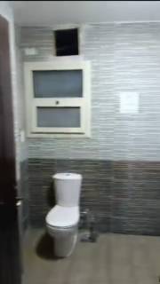 مكتب 6غرف 270متر للايجار في المهندسين بالقرب من جا