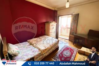 شقة للبيع 185 متر رشدي بين الترام و البحر