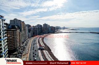 شقة للبيع 225 متر سيدي بشر علي البحر مباشرة