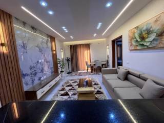 شقة للبيع في الحى 16 الشيخ زايد جاهزة للسكن فورا