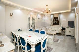 شقة للبيع 115 متر سموحة ش الهيلتون