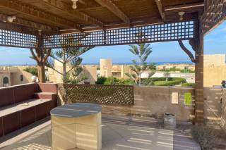 قبلا بحمام سباحة خاص للايجار بفرية الشروق