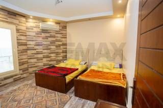 شقة للبيع 160 متر رشدي على البحر مباشرا