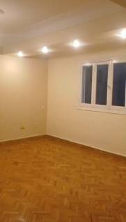 شقه للايجار مفروش بالدقي للسكن بموقع مميز