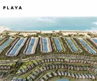 فيلا على اللاجون مباشرة للبيع في غزاله