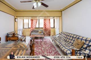 شقه للبيع بمنطقة العوايد ش الرحمة خورشيد