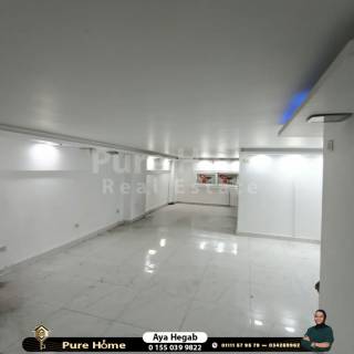 ميزان للايجار 2000 متر مطار النزهه الطريق السريع