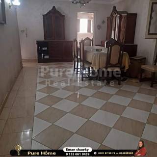 شقة دوبلكس للايجار المفروش جليم خطوات من البحر