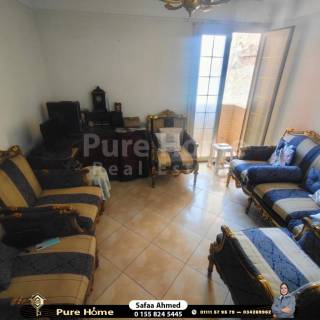 شقة للبيع سبورتنج على البحر مباشرة