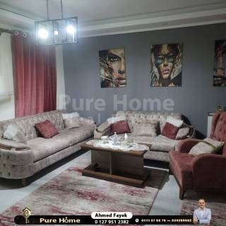 شقة للبيع محرم بك متفرع من شارع منشا