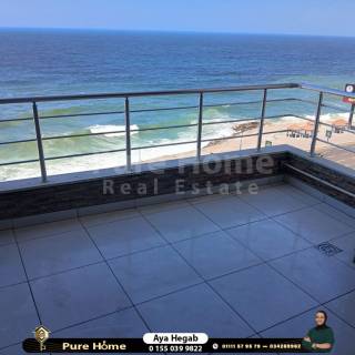 شقه للايجار المفروش كامب شيزار علي البحر