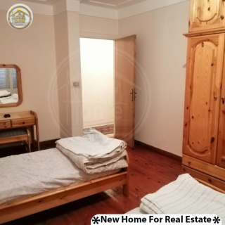 شقه متميزه للايجار المفروش 240م بلوران