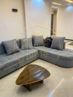 شقه مفروشه للايجار كامب شيزار علي البحر