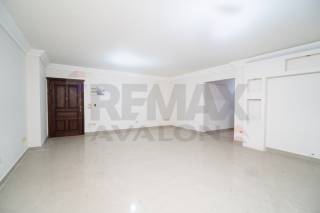 شقه في لوران تاني نمره من البحر تري بحر السرايا