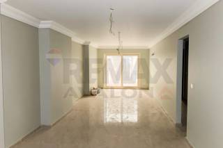 شقة للبيع سموحة شارع النصر