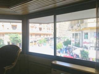 مكتب للبيع في شارع 26يوليو الرءيسي في وسط البلد