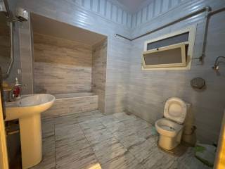 مكتب 10غرف 500م للايجار في المهندسين بالقرب للبطل