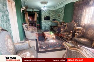 شقة للايجار زيزينيا خطوات من شارع ابوقير