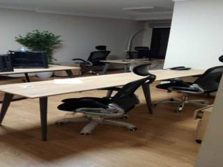 مقر إداري 300م للإيجار في شيراتون المطار موقع مميز