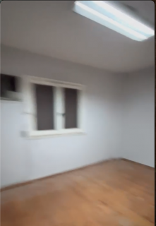 مقر اداري اول استخدام بالمهندسين بالدور الاول 220م