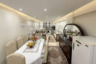 شقة للبيع 176 متر لوران ش الشهيد محمد محارم