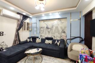 شقة للبيع 100 متر سموحه ش الهيلتون