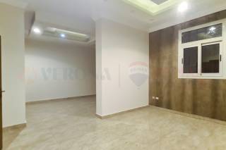 شقة اداري للايجار 188 متر سموحة ش الريادة