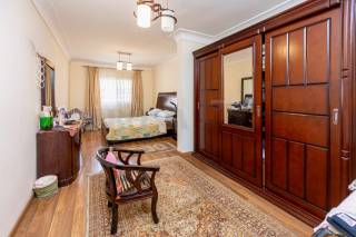 شقة للببع 275 متر السرايا ش مهند حسين