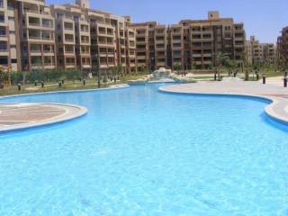 شقة للبيع كمبوندجاردن هيلزاكتوبر سوبر لوكس