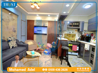 شقة للبيع 100م سموحة شارع الهيلتون