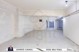 محل للبيع 130 متر سموحة شارع 308 بسعر 4200000