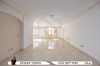 شقة للبيع 235 متر سموحة ش كمال الدين صلاح