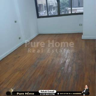 شقة للايجار سان ستيفانو خطوات من الترام