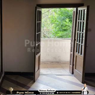 شقة للبيع تصلح سكني او اداري محطه الرمل