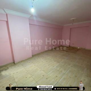 شقة للبيع جناكليس متفرع من شارع عمر مختار