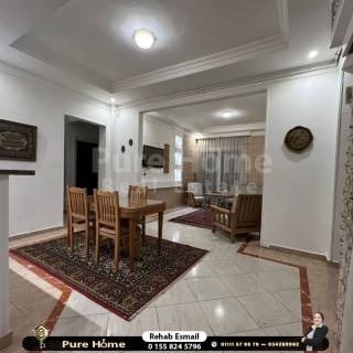 شقة مفروشة للايجار كامب شيزار علي البحر