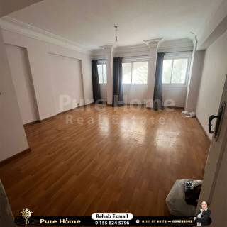 شقة للبيع سان ستيفانو خطوات من الترام