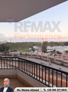 شقة للبيع 140 متر المنتزة ابراج الشيراتون