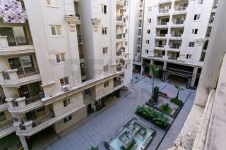 شقة للإيجار في قلب سموحة فالوري النقل والهندسة