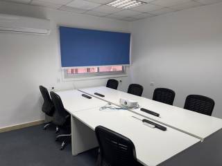 مكتب مفروش 280م للايجار في ش مصدق الرءيسي في الدقي