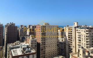 شقه للبيع 125م ميامي ش السباعي