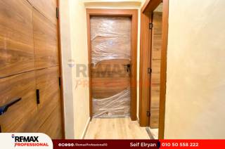 شقة للبيع 90 متر سموحه متفرع من ش مصطفي كامل