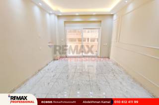 مقر ادارى للايجار 65 متر فى محطة الرمل