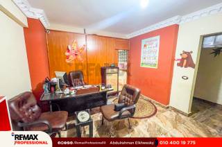 شقة تراس للبيع 286 متر محرم بك ش قناه السويس