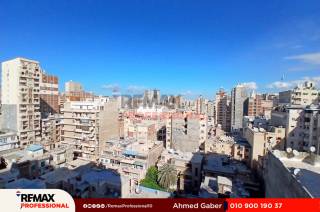 شقة للبيع 95 متر كليوباترا خطوات من الترام