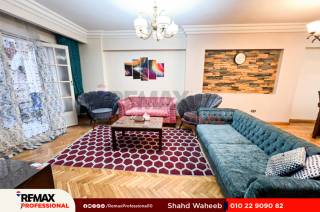 شقة للايجار المفروش 186 متر ميامي خطوات من ش العيسوي