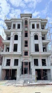 شقه للبيع في دمياط الجديده اول مطل دولي امام طاقه