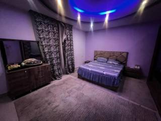 شقة مفروشة للبيع بمدينة نصر دور خامس أسانسير