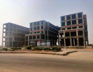 محلات للبيع في مدينه الشروق