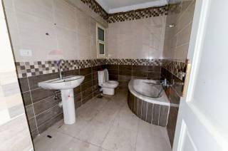 شقة للبيع 190 متر وينجت ش 17 ابن نديم